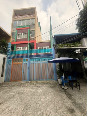  Cần Bán Nhà 288/3-4 Huỳnh Văn Bánh Phường 11 Quận Phú Nhuận